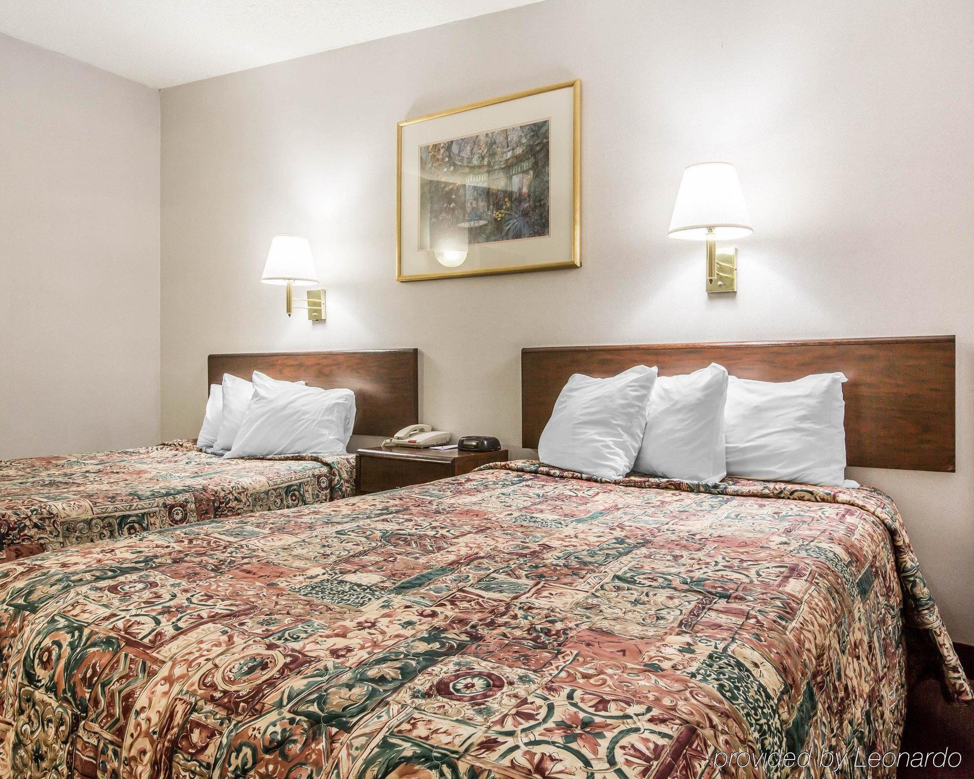 Rodeway Inn & Suites New Paltz- Hudson Valley Exterior foto